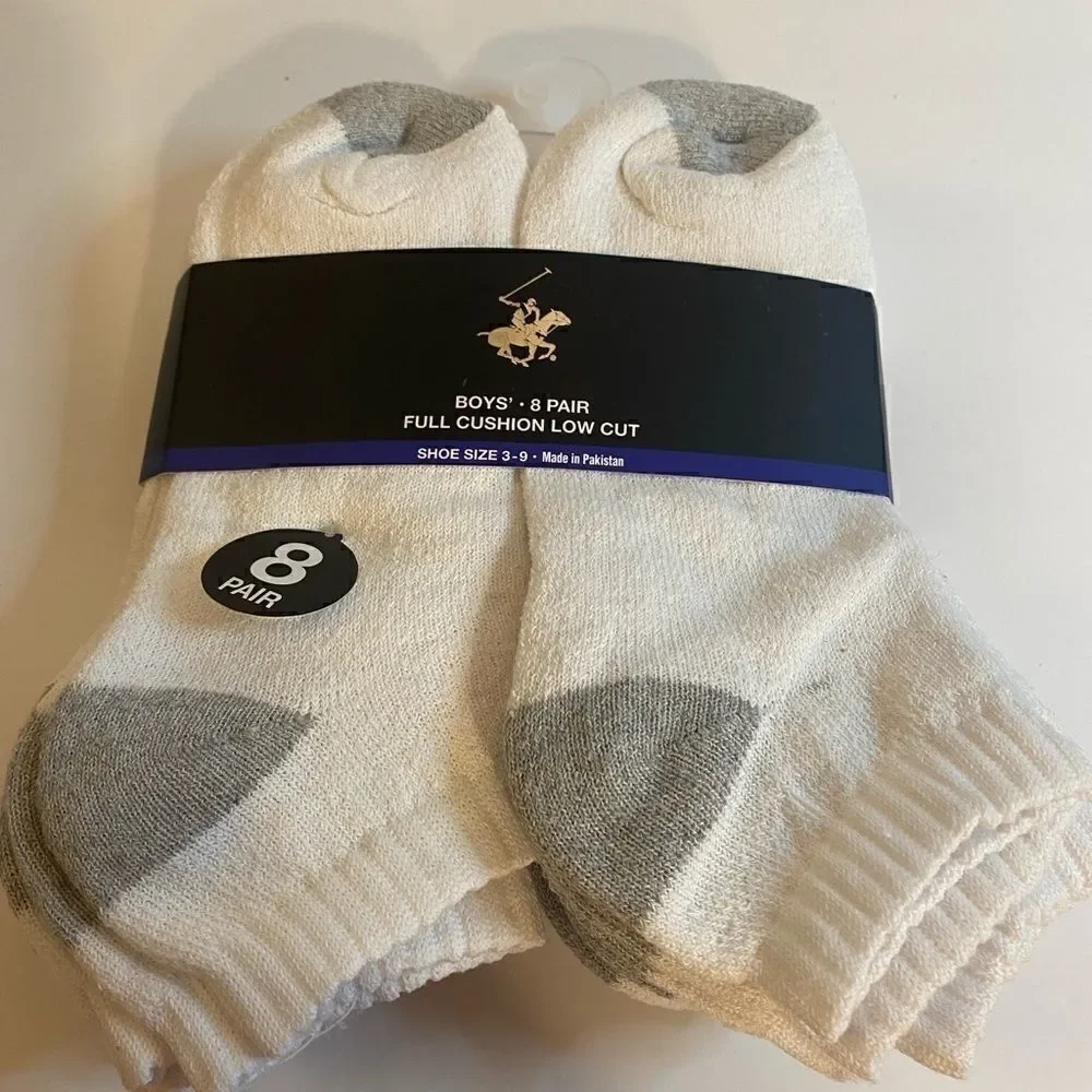 Beverly Hills Polo Club Boys 8 pair Low Cut Socks